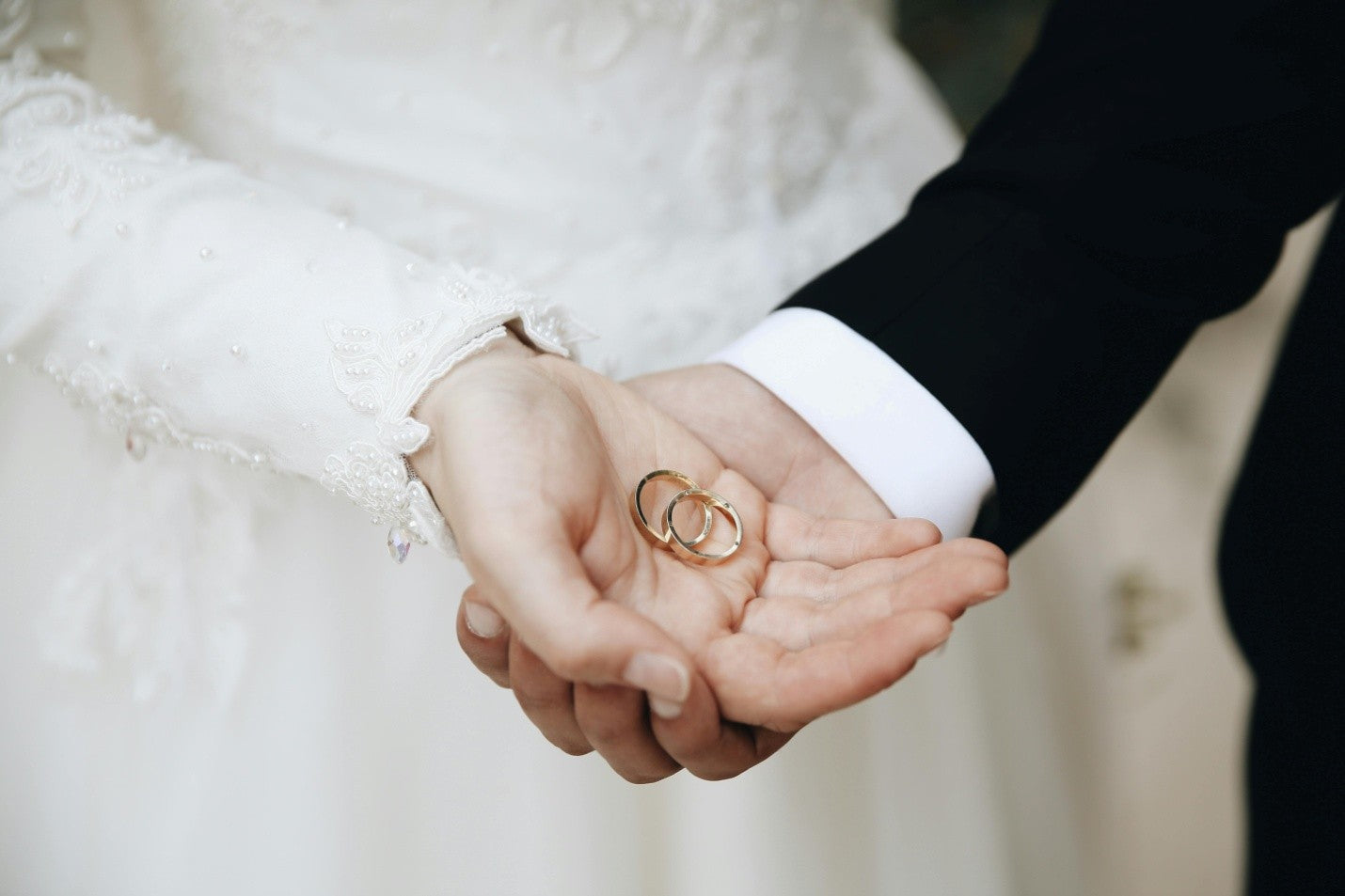 Best Wedding Band Metals for Active Lifestyles and Hands-on Jobs