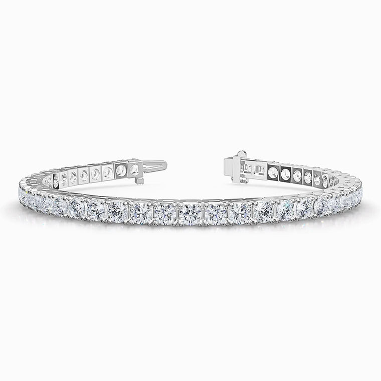 Lab Diamond Bracelet in White Gold (16 Carat)