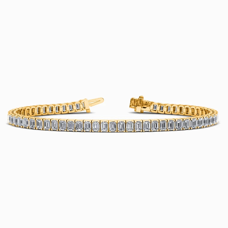 Emerald Lab Diamond Bracelet in Yellow Gold (5 Carat)