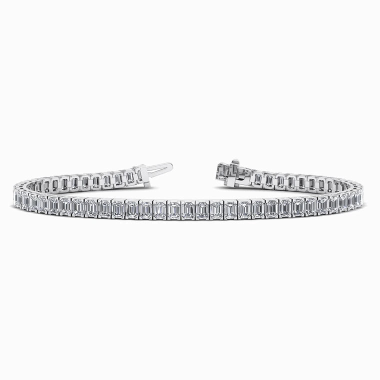 Emerald Lab Diamond Bracelet in White Gold (7 Carat)