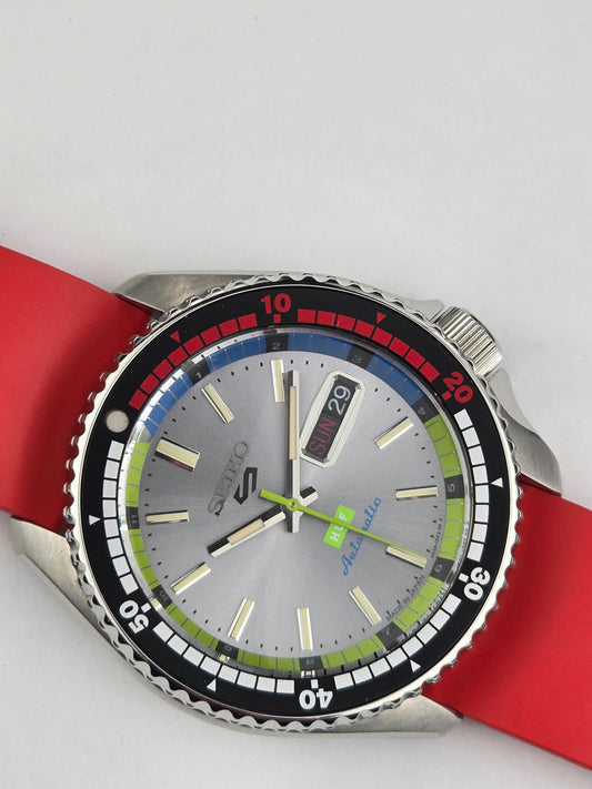Seiko 5 Sports HUF SRPL33K1