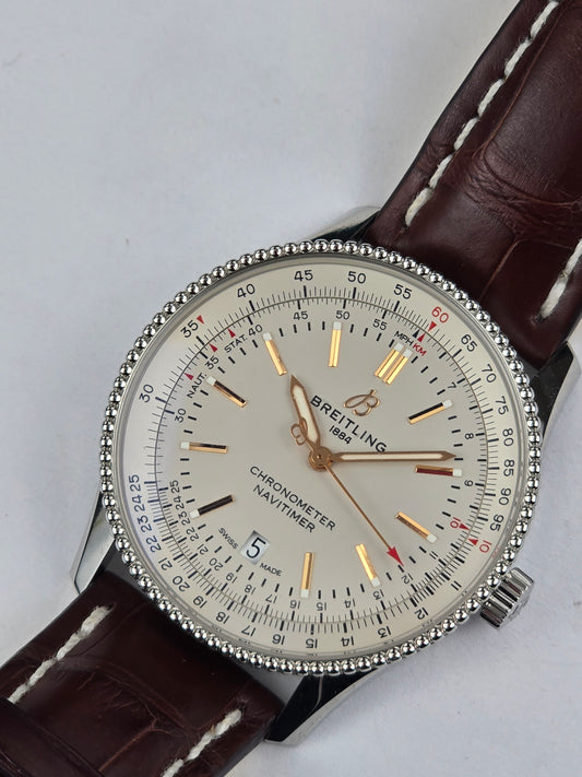 Breitling Navitimer