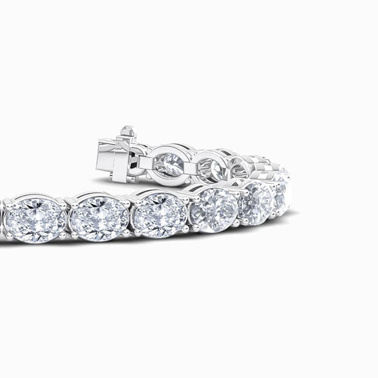 East to West Lab Diamond Bracelet in White Gold (16 Carat)