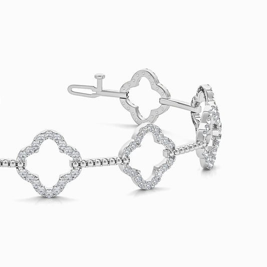 Clover Lab Diamond Bracelet in White Gold (1.62 Carat)