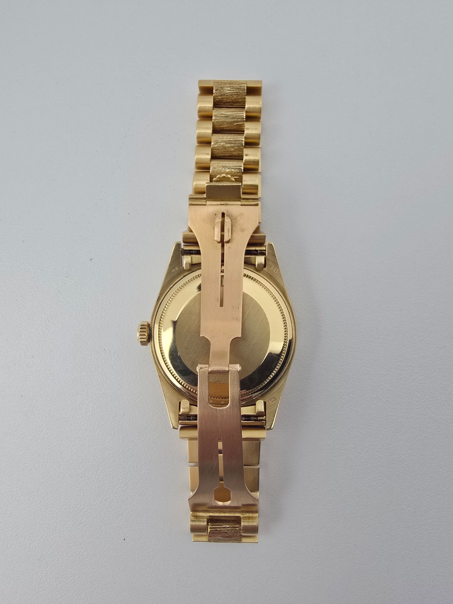 36mm Gold Day-date w-Black Dial Bark-Diamond