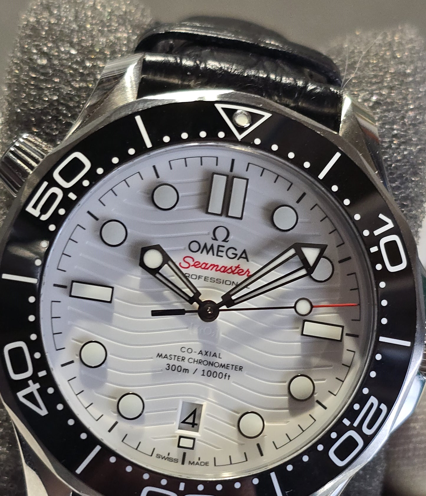 Omega Seamaster Diver 300M