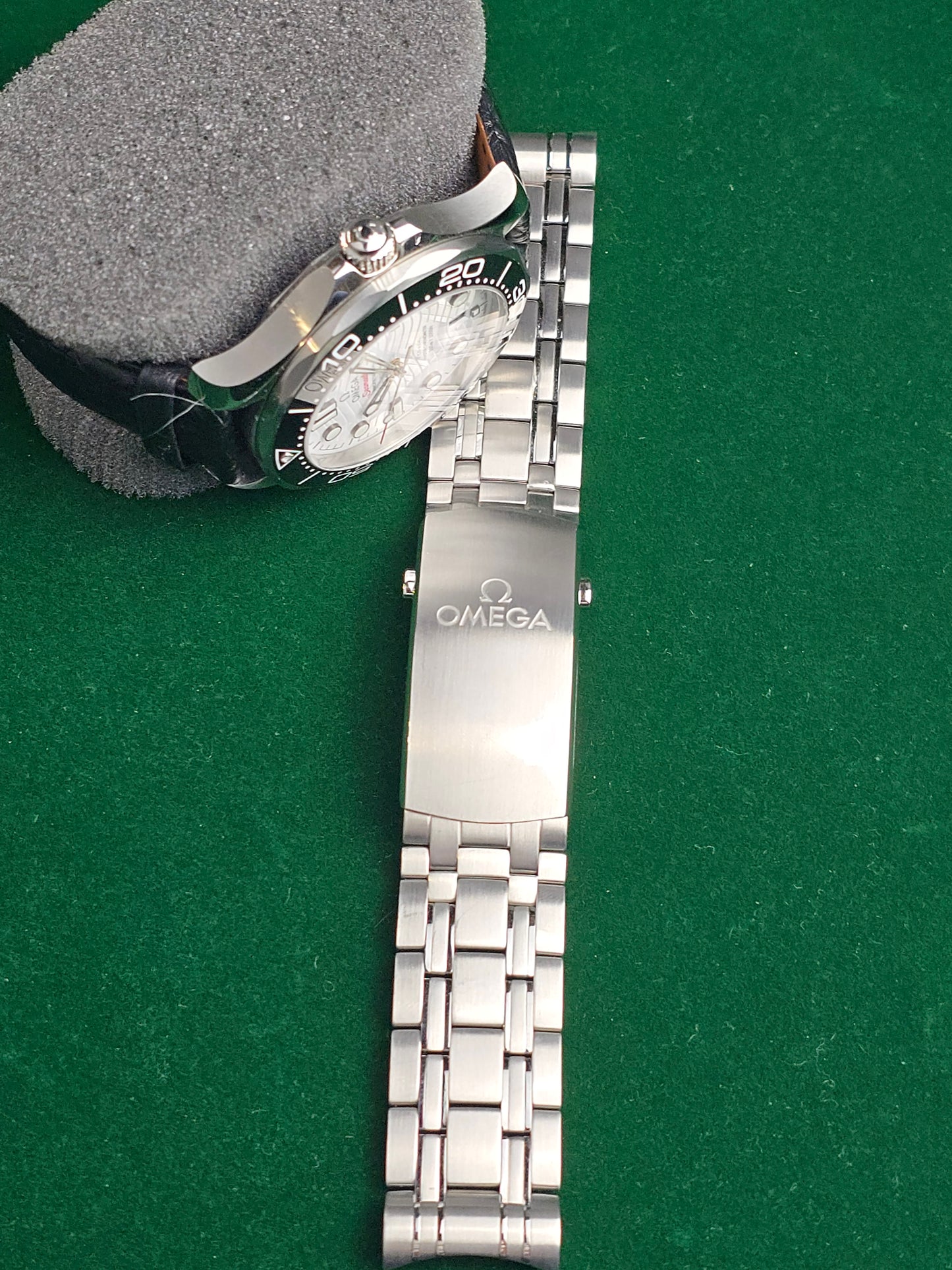 Omega Seamaster Diver 300M