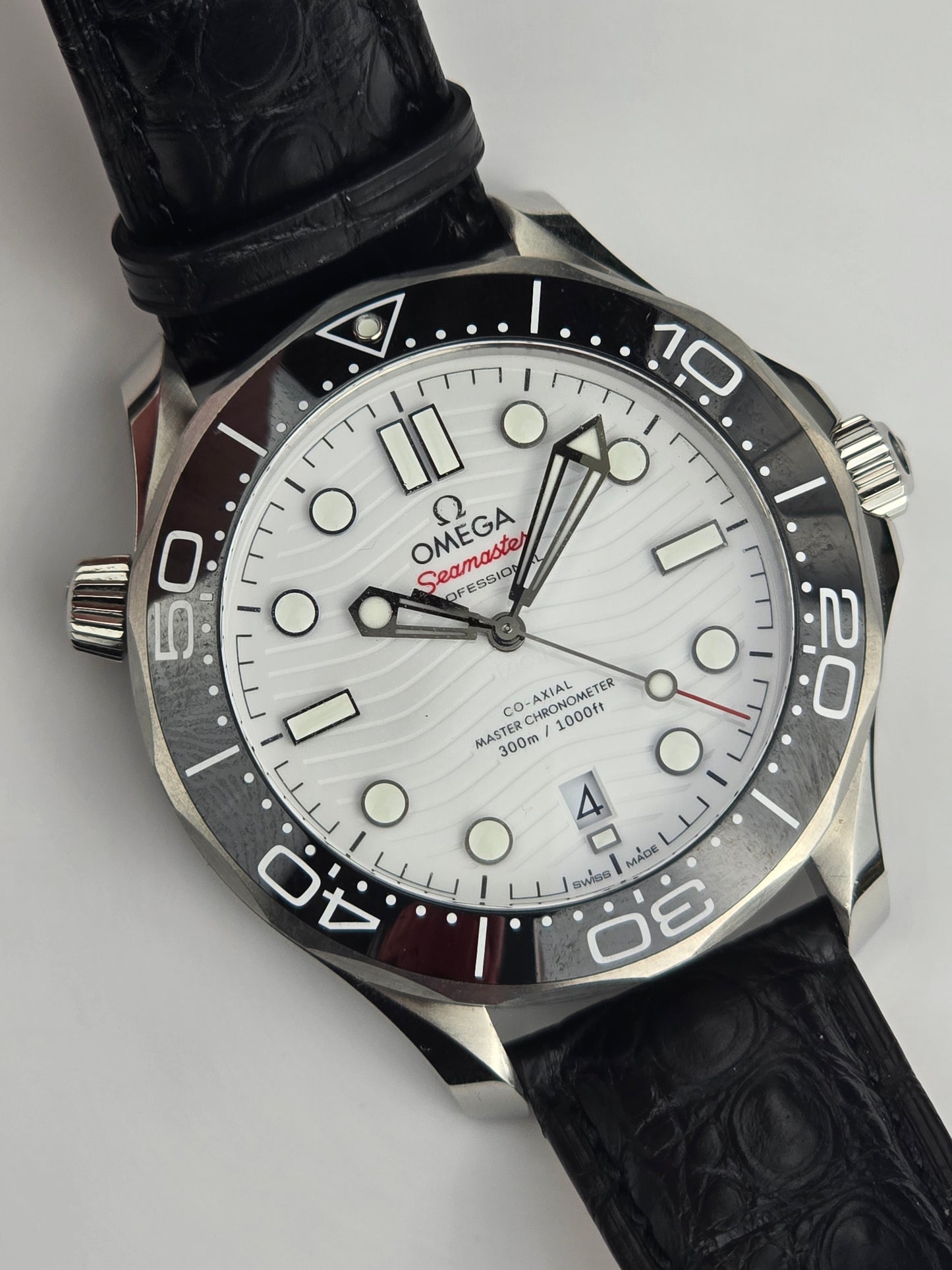 Omega Seamaster Diver 300M